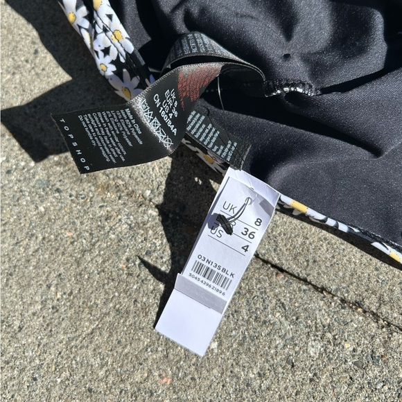 Topshop Keyhole Daisy One Piece Halter Swim Suit - Picture 3 of 4